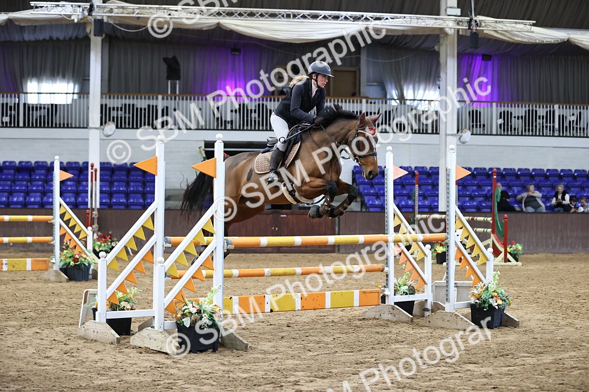 SBM_001548 - Class 4 - Senior Newcomers - 1.10m Open