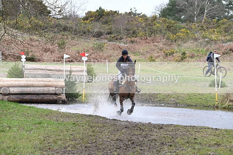 WJ6_2979 - Time 15:11 to 15:25