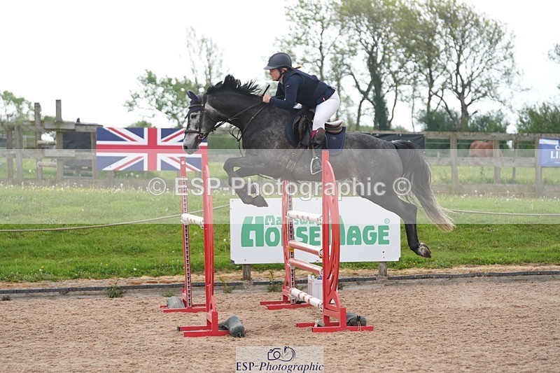 260508-091002-04525 - Cls 12 Snr Foxhunter