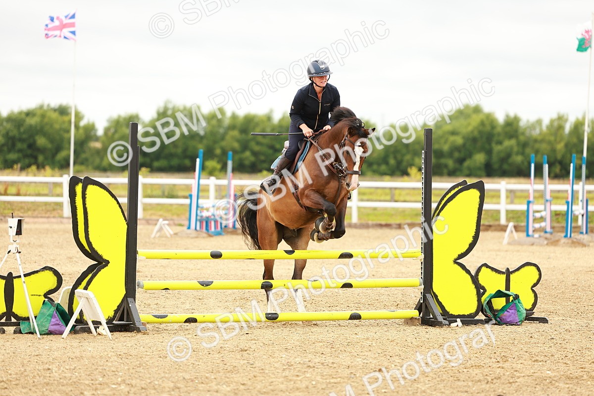 SBM_001510 - Class 8 - Clear Round