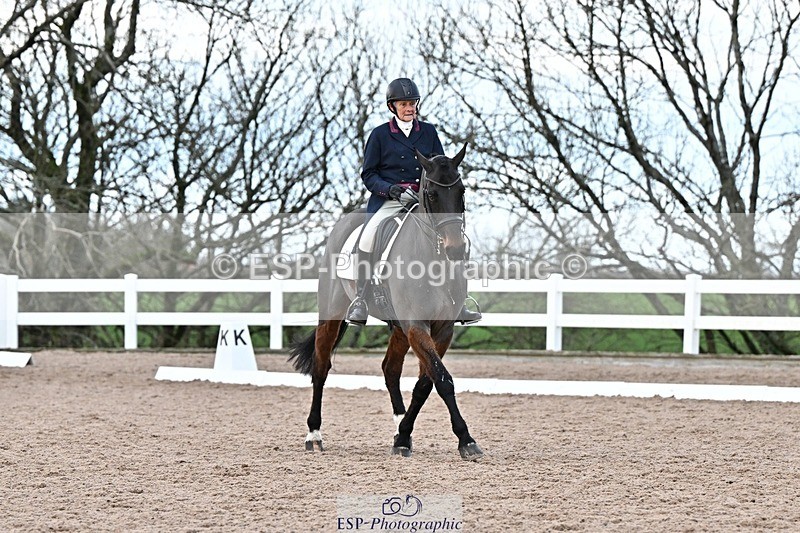 241214-152252-03204 - 123-Susan.Lanz-Wellshead.Foxtrot