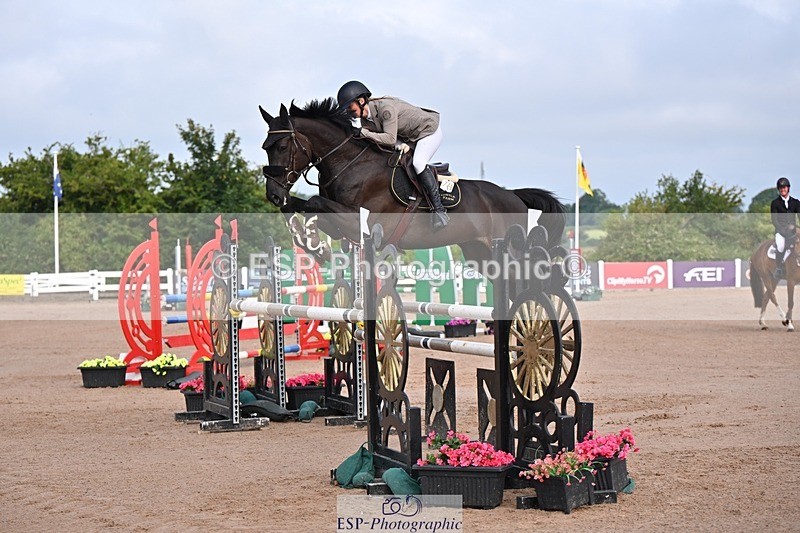 250718-090106-08628 - Cls 26, 1 Star 5yr old Tour