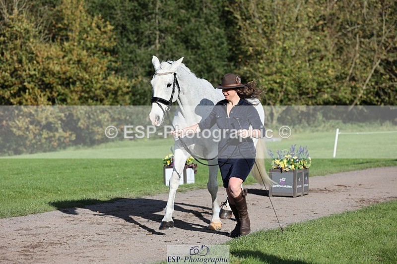 241027-095359-15569 - 321-Hannah.Underhill-DONBEG.GREY