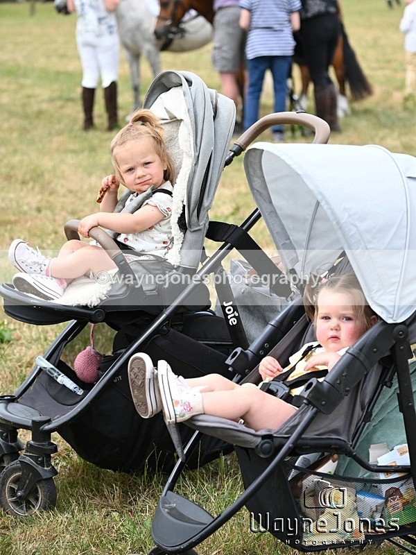 WJ6_8733 - Nancy & Churchill's first Show 22-06-25