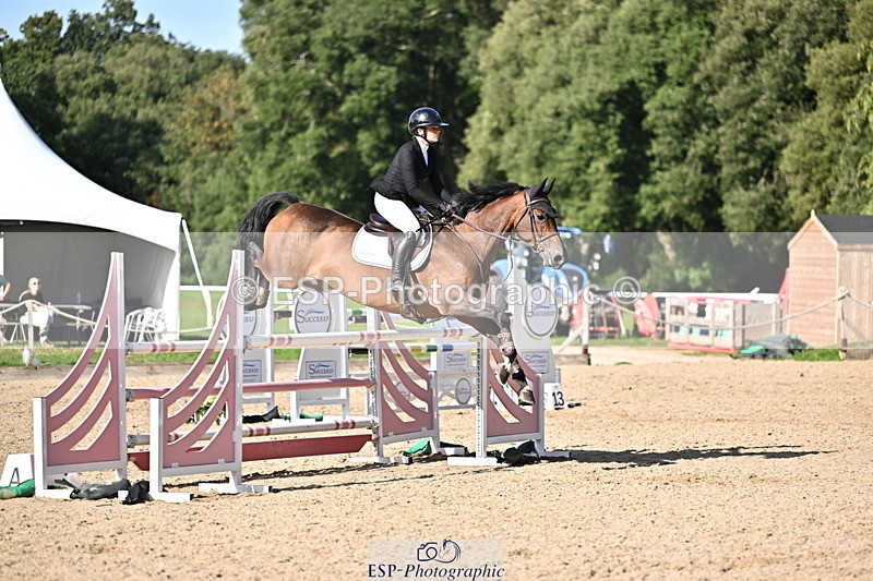 260906A-162800-04695 - Cls 24 Snr Foxhunter