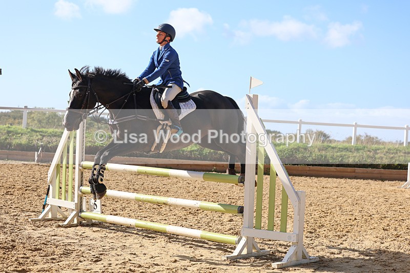 3E7A5567 - Class 10: 90cm open