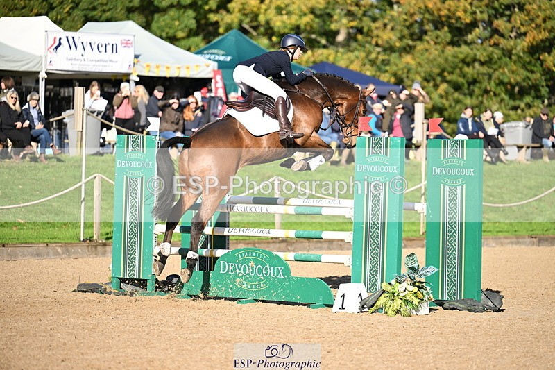 251024A-111558-06755 - B-166-Olivia.Fisher