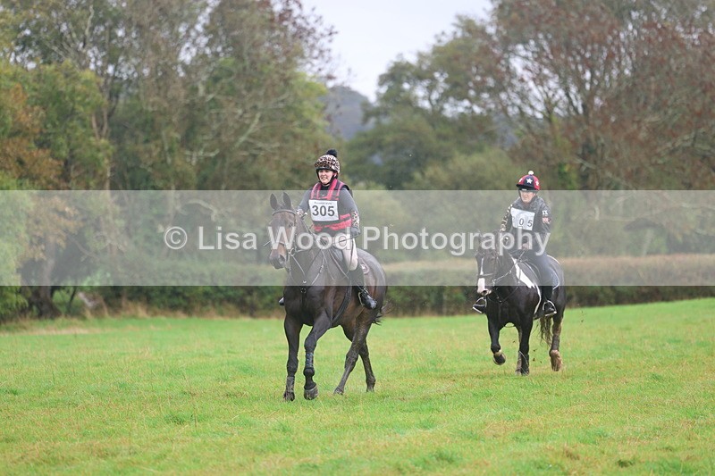 3E7A1585 - Class 3: 70cm Pairs: Half Roll Top