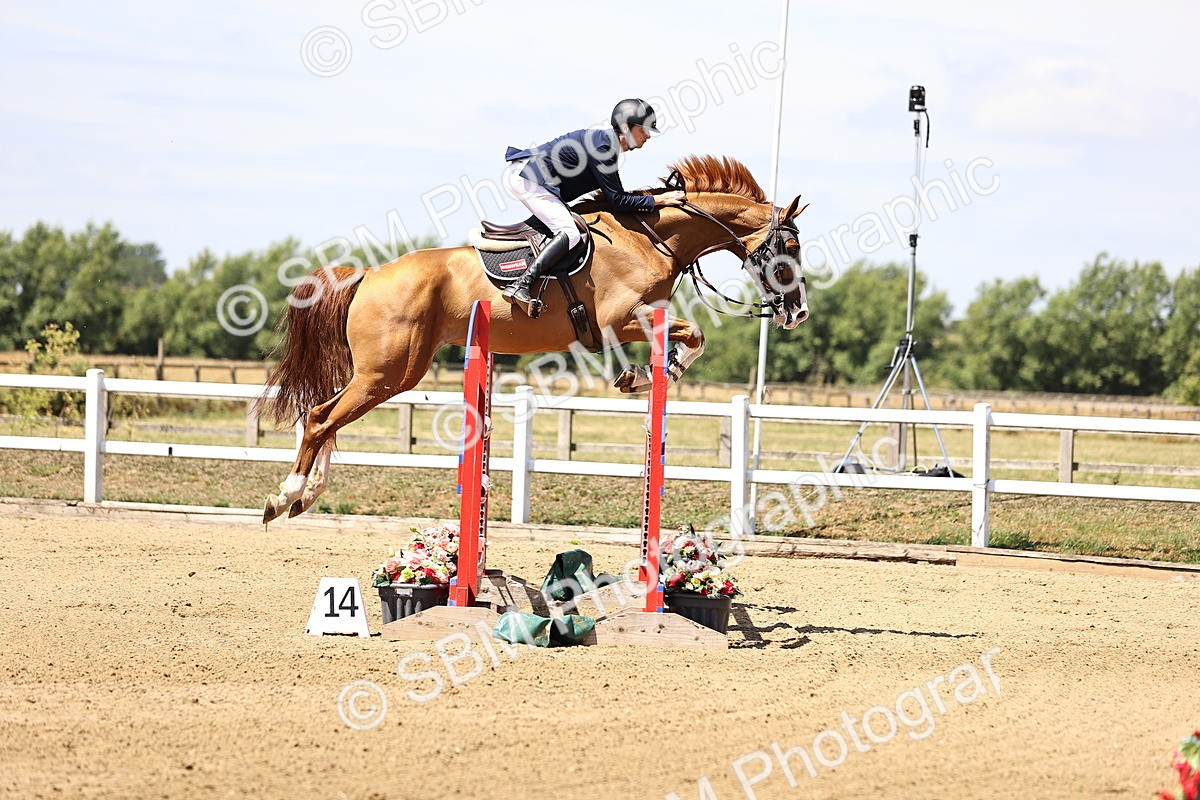 SBM_010038 - Class 9 - Senior Foxhunter - 1.20m Open