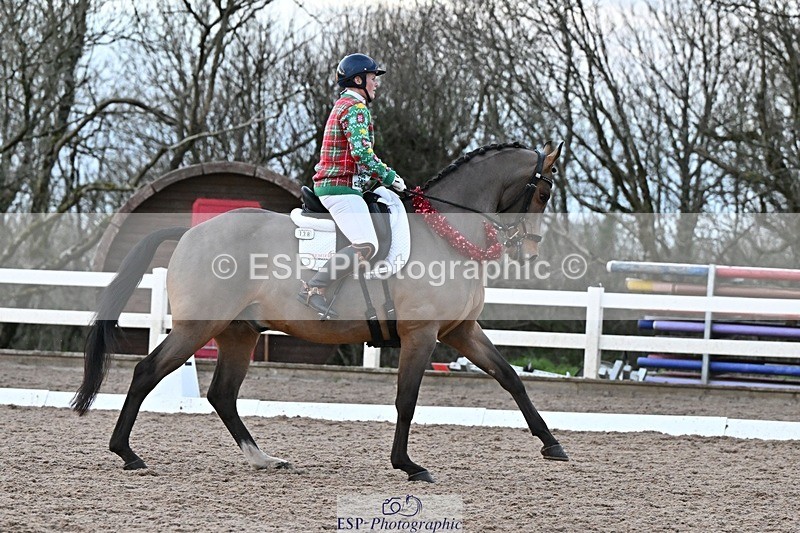 241214-154406-03353 - 138-Tyler.Bradshaw-Igor.VIII