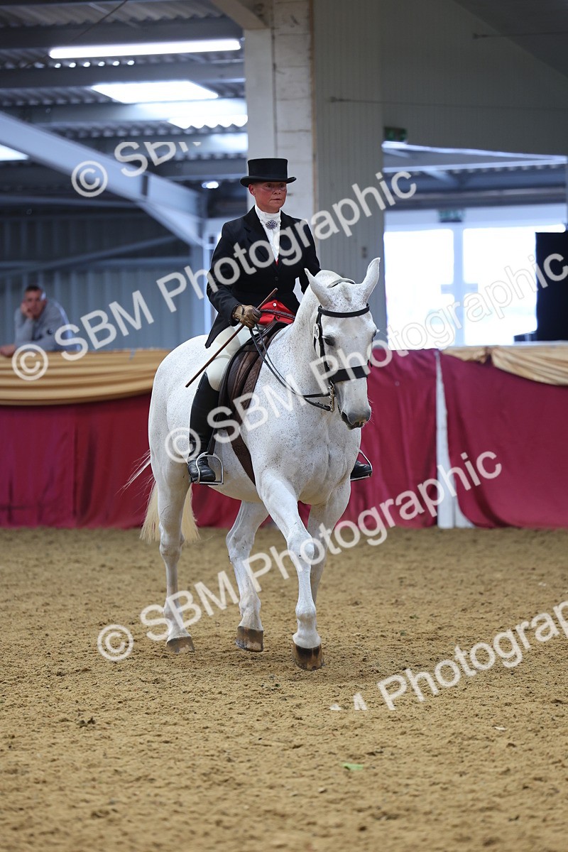 SBM_24445 - Class 906 - Supreme Final - Ridden Pre Vet