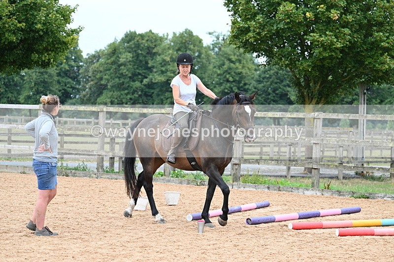 WJ7_9874 - Poles 14:00