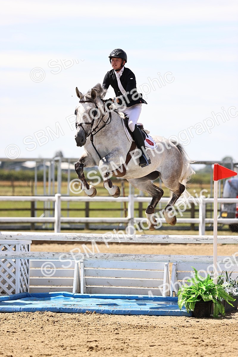 SBM_010307 - Class 9 - Senior Foxhunter - 1.20m Open