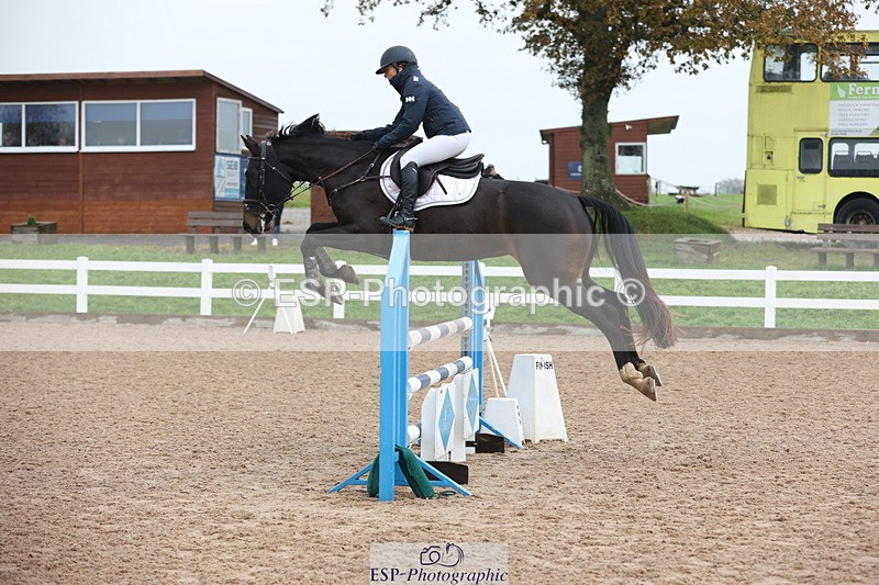 231112A-111903-03549 - Cls 18 Discovery & 1m Open