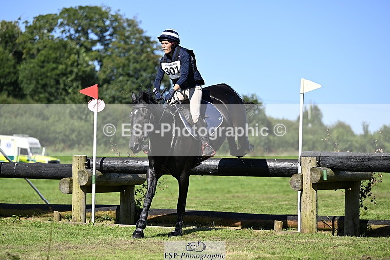 240811A-161028-05938 - 301-