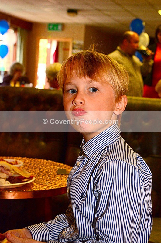 HAR_2387 - Harry