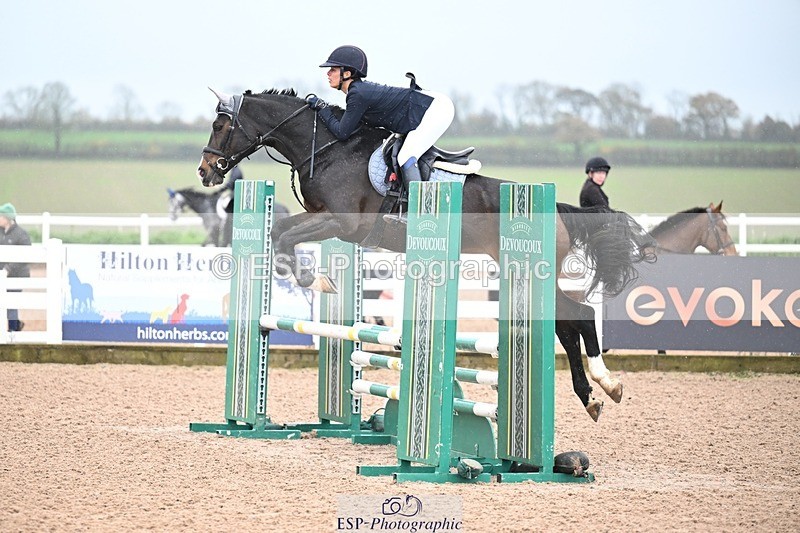 251105-100437-00072 - Cls 01 BN & 90 Open