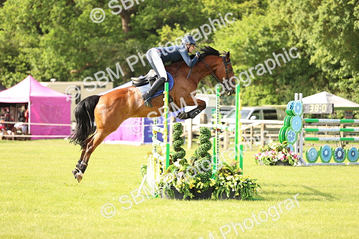 SBM_01261 - Class 200 - Martin Grant Homes Welcome Stakes 1.25m Open
