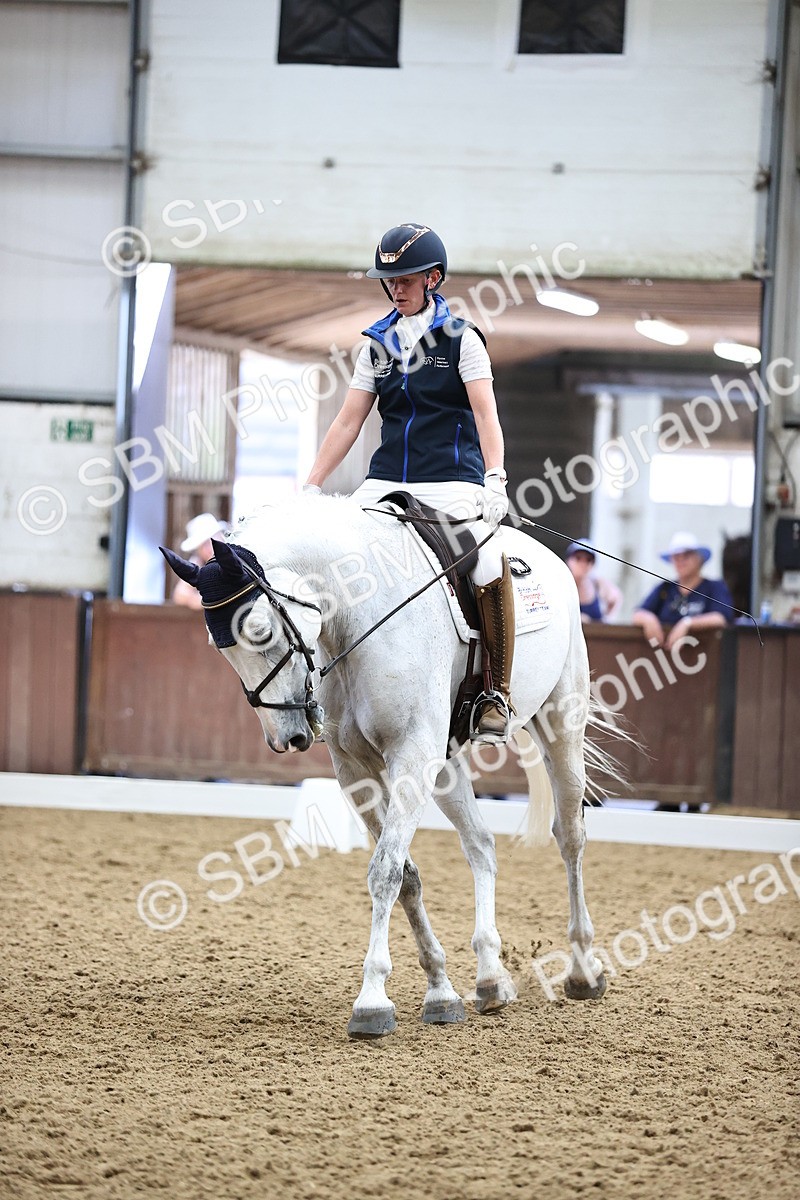 SBM_001505 - Novice 4 - 11.15-13.22