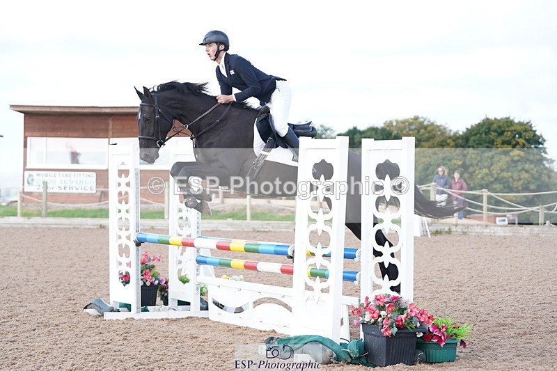 241005A-094938-04336 - SAT Cls 8 Snr British Novice & 90cm Open