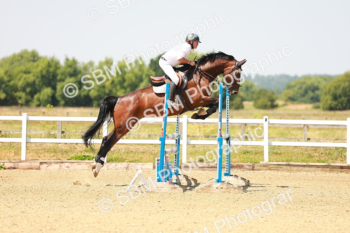 SBM_001235 - Class 4 - Senior Newcomers - 1.10m