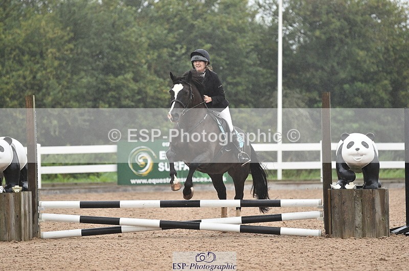 220829A-150144-00017 - Clear Round & 60cm  1a - 1b