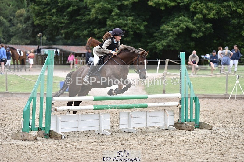 240802-112830-02698 - 90cm Round 1