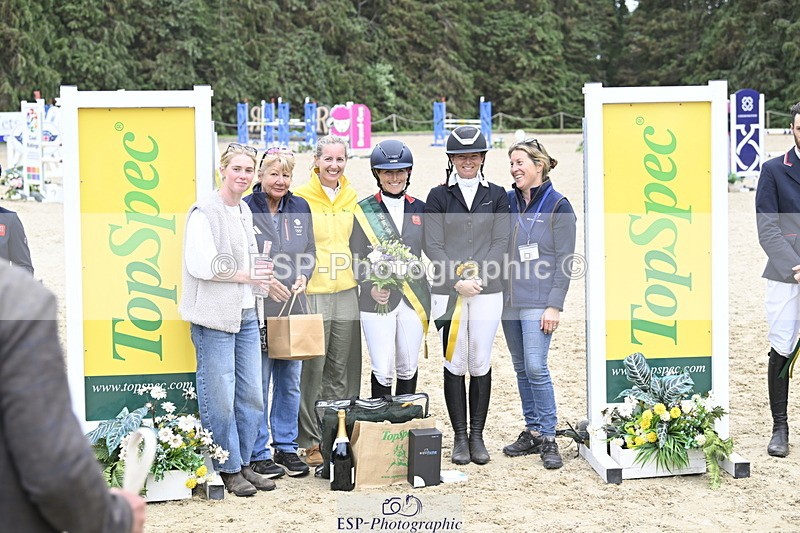 250525A-162600-18758 - Presentations Section D CCI 4 Star