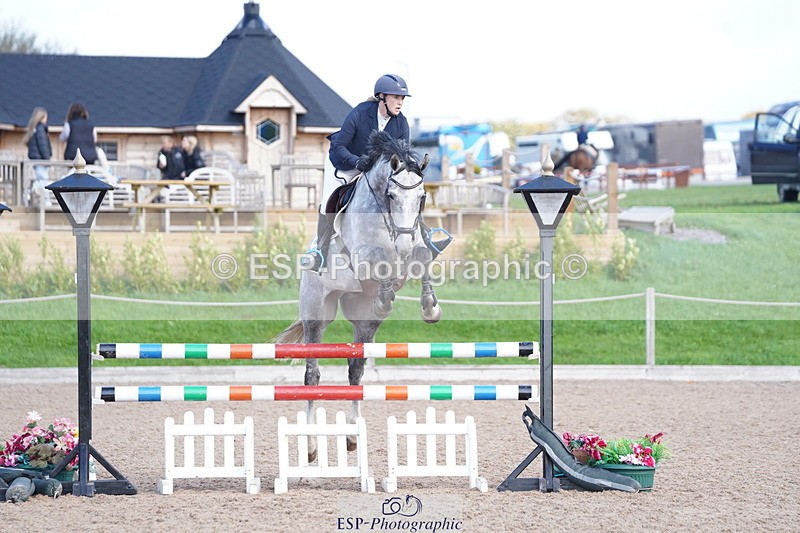 241005A-110444-04489 - SAT Cls 9 Snr Discovery &1m Open