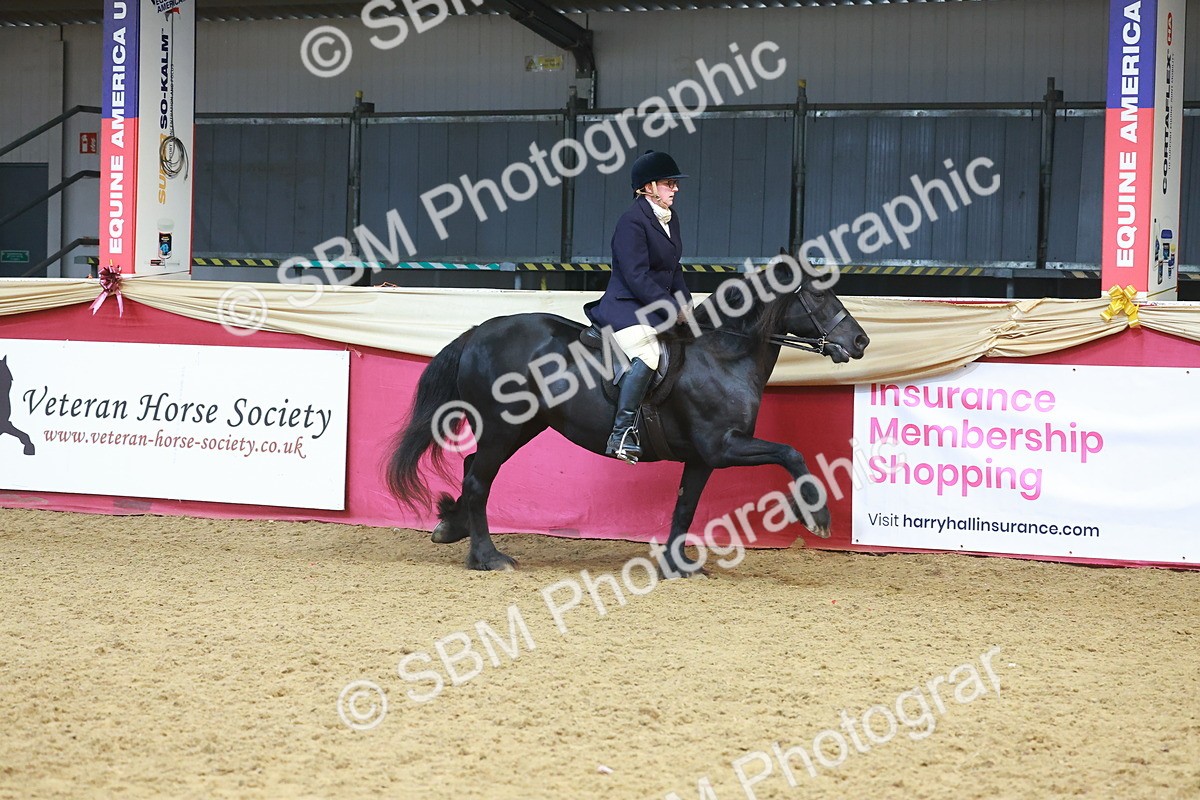 SBM_17721 - Class 952 - M&M Ridden Supreme Final