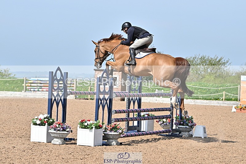 240509A-102726-00875 - Cls 8 Foxhunter