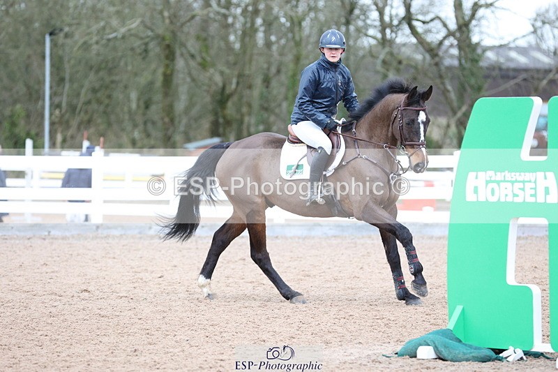 240223A-144025-01929 - Cls 6 Foxhunter and 1.20m Open