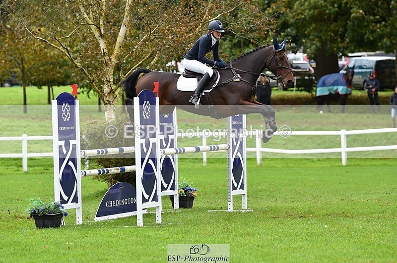 231021-114618-16241 - 052-SHANNONDALE.COURAGE-Georgina.Beeby.Wynn-SJ