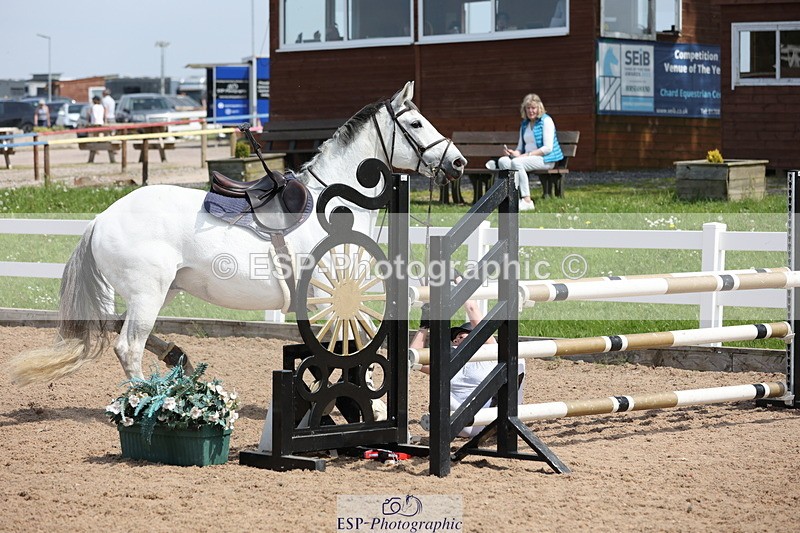 240510A-131113-07062 - Cls 16 95cm National Am Quali