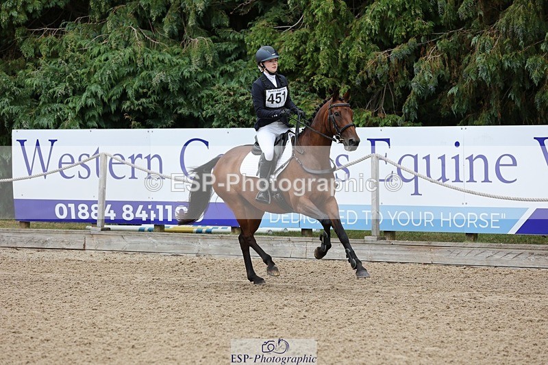 250803A-094516-09562 - K-451-Mae.Jackson-SWEET.RIOT