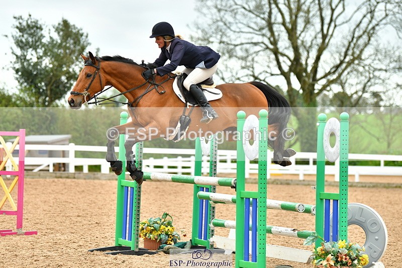 230507A-134050-08191 - Cls 43 1.05m Amateur Quali