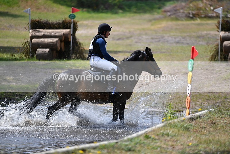 WJ5_5882 - Tweseldown 3-Phase Training (XC) 19-05-25
