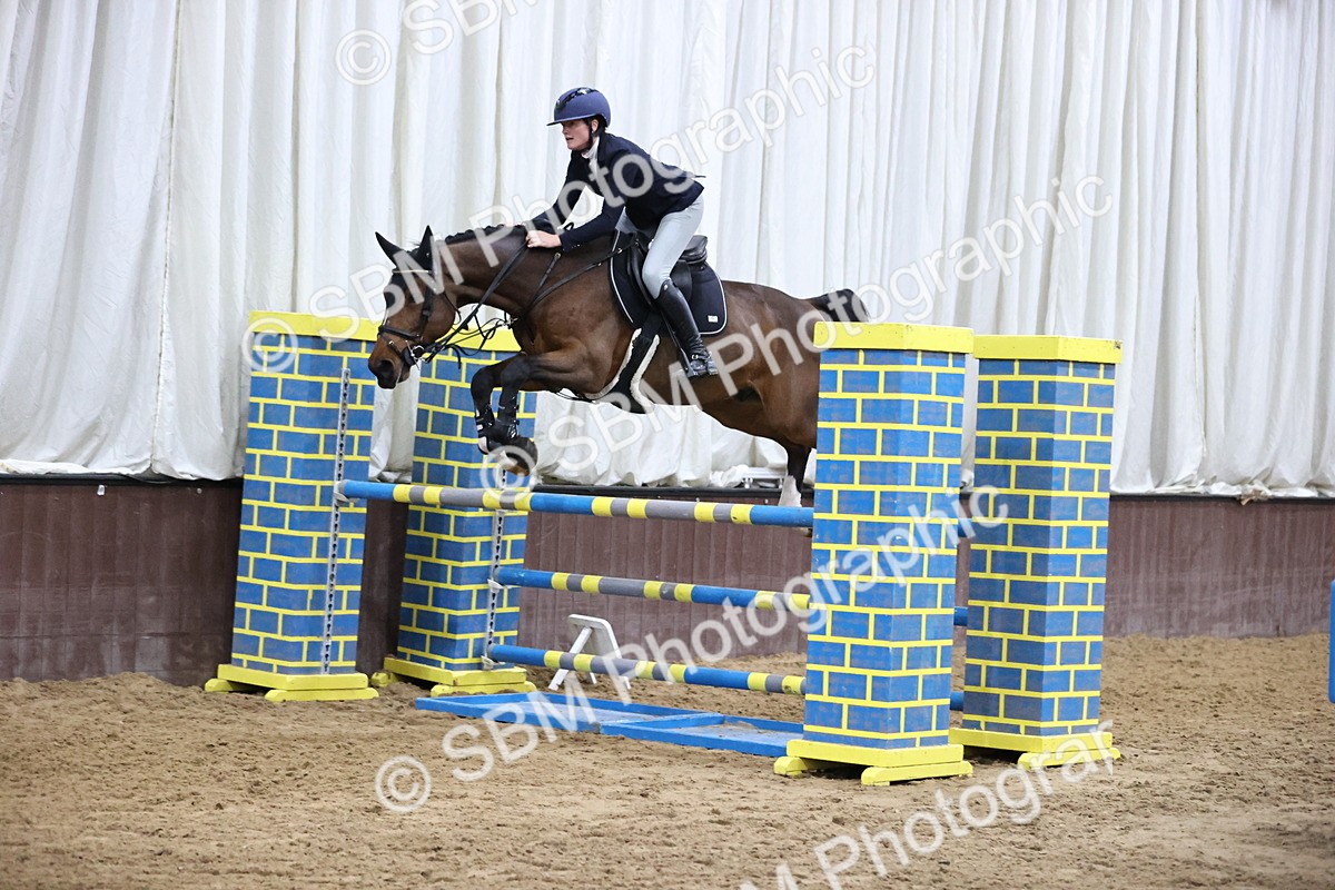SBM_002098 - Class 4 - Senior Newcomers - 1.10m Open