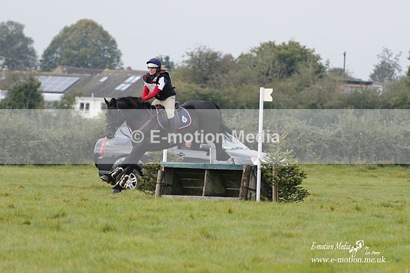  WWHT 171021 0949 - Open Novice (0.80m)  17/10/21