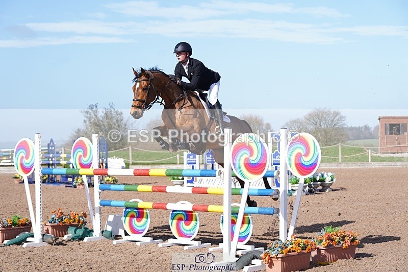 250330-101244-05942 - Cls 25 Snr 1.20m