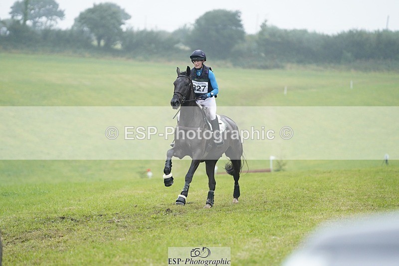 240901A-141542-09759 - 327-Caroline.Harris-THE.HONOURABLE.FOX