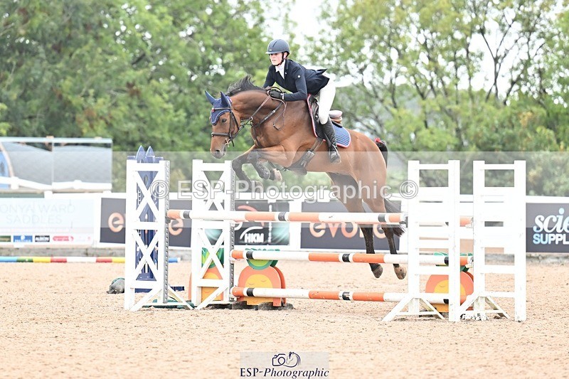 250917-131546-00625 - Cls 4 Newcomers and 1.10m Open