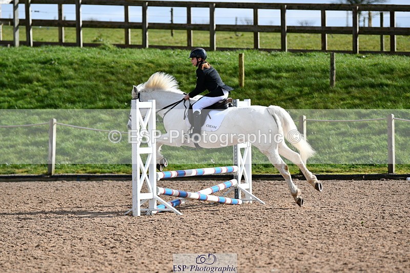 240310A-100600-01732 - Cls 14+15 Club and Schools 60cm