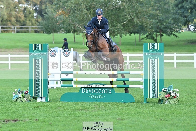 230909-185250-08160 - Cls 14 Snr 1m Derby