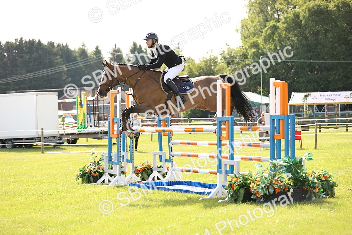 SBM_01404 - Class 200 - Martin Grant Homes Welcome Stakes 1.25m Open