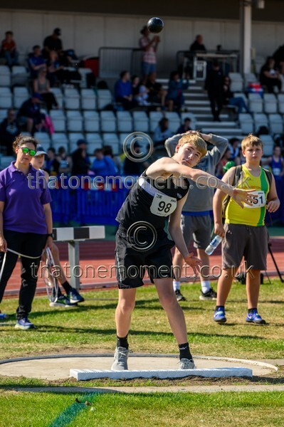 Age25SAT-917753 - Field Male