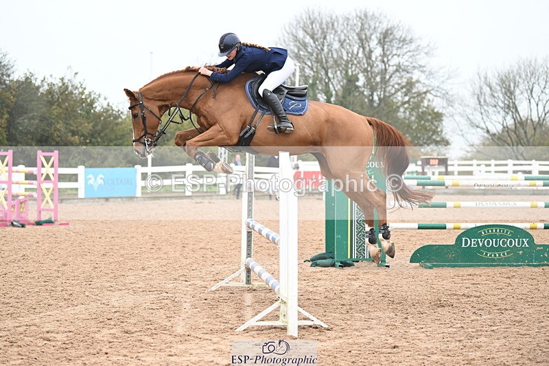 241102A-131419-04754 - SAT Cls 15 Foxhunter and 1.20m Open