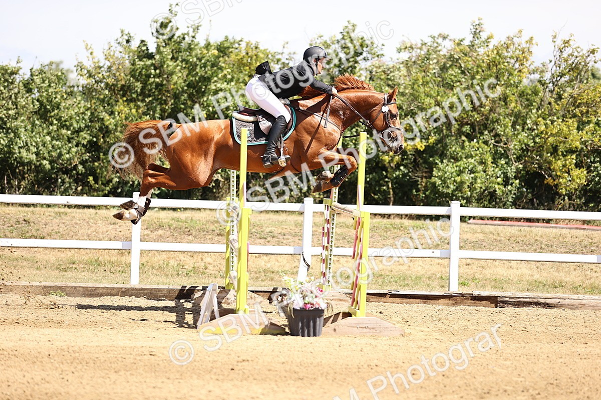 SBM_009965 - Class 9 - Senior Foxhunter - 1.20m Open