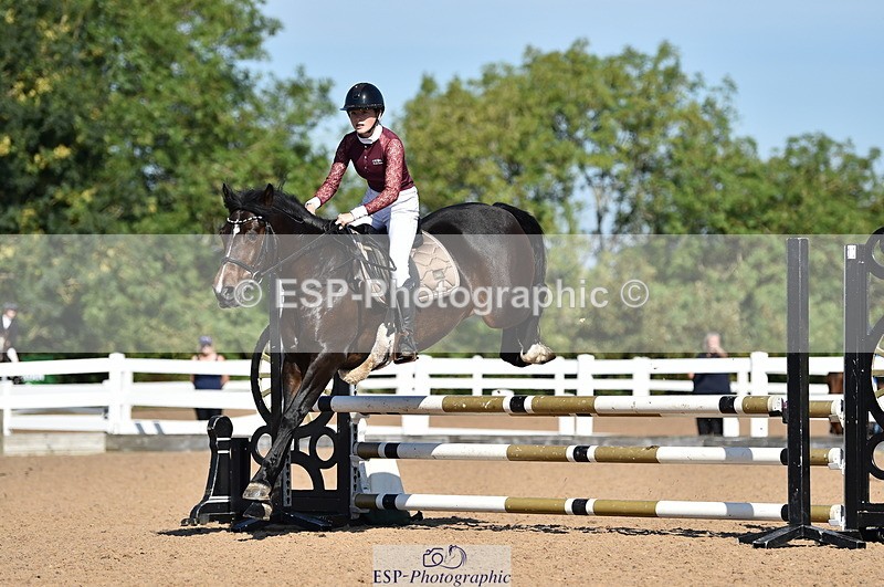 230903A-110004-04077 - Cls 18 Pony Brit Novice & 80cm Open