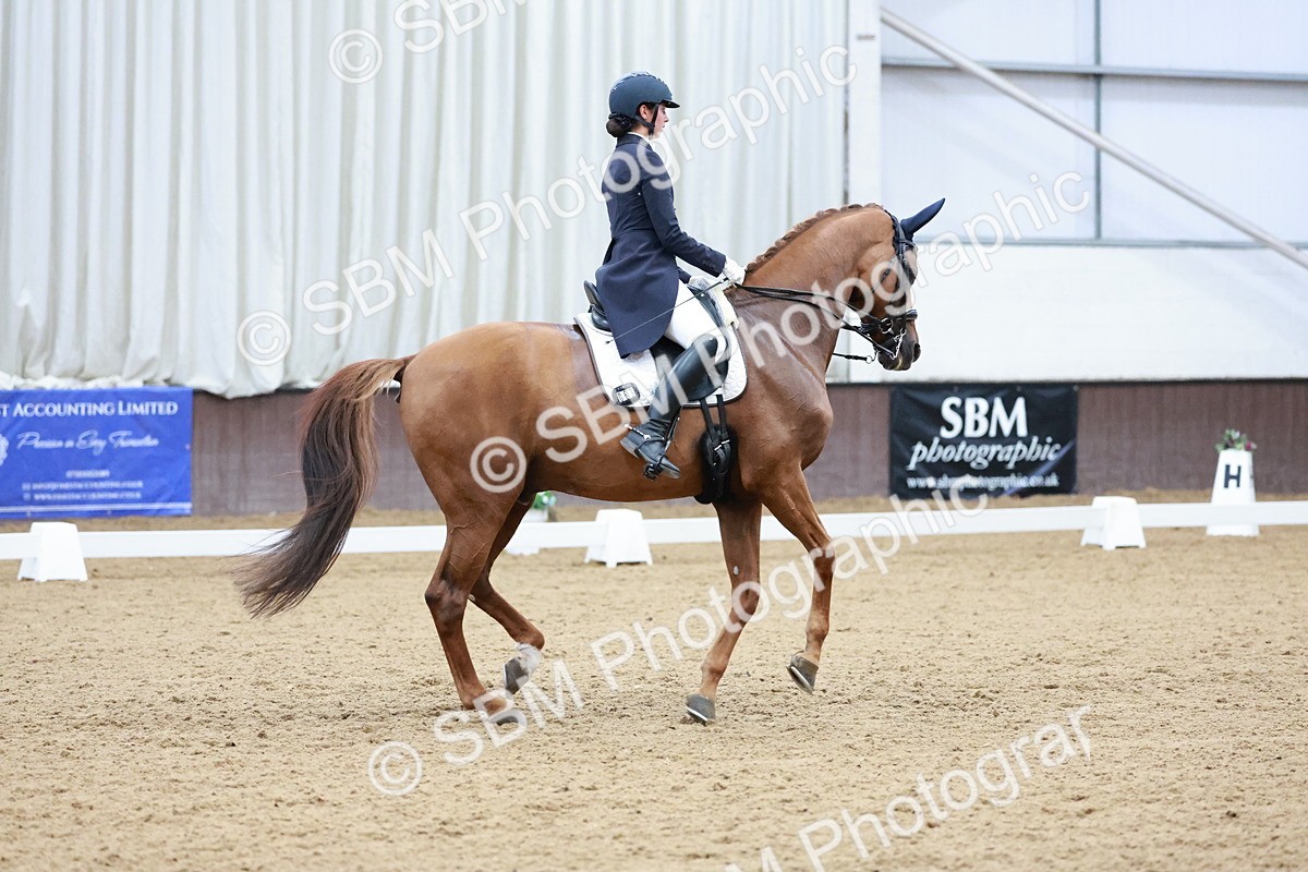 SBM_016489 - Class 5 - FEI INT II - 17.24-18.20